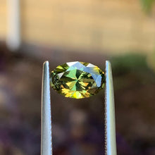 1.89ct Green Sapphire, Oval