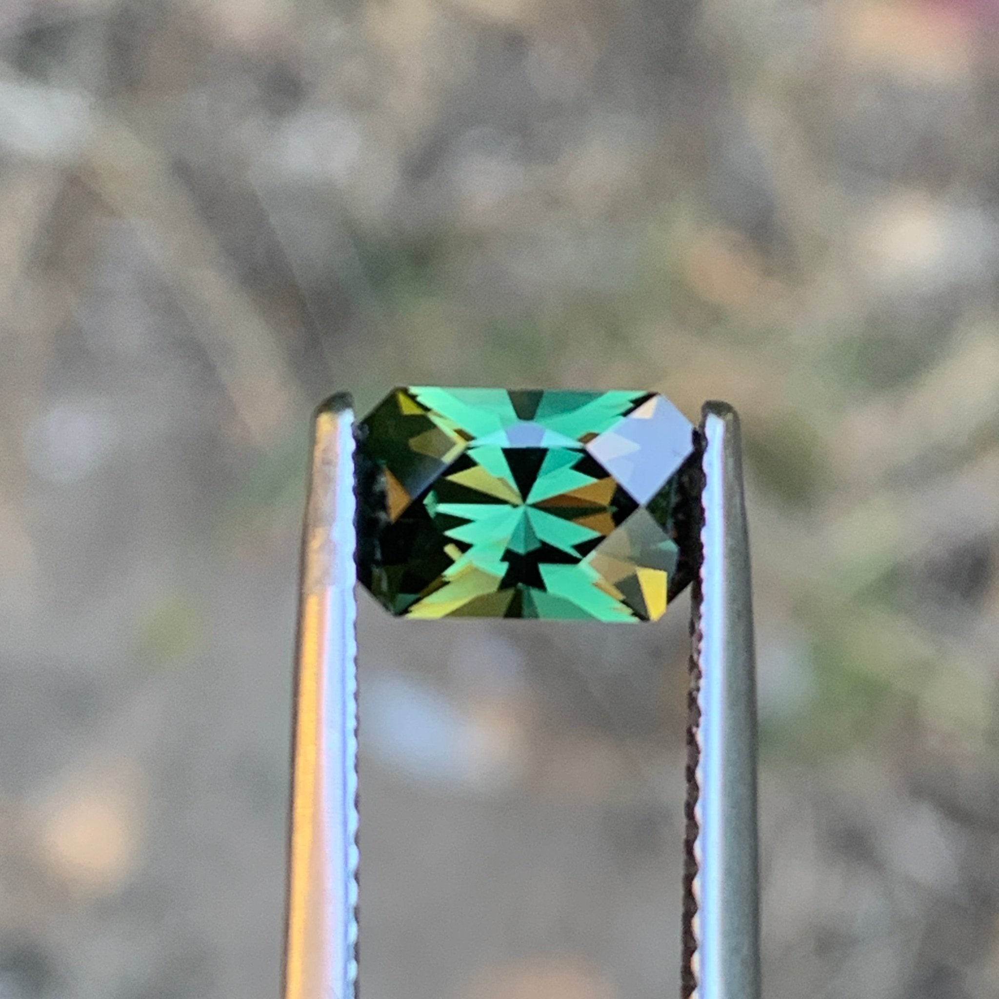 1.91ct Green Sapphire Rectangular