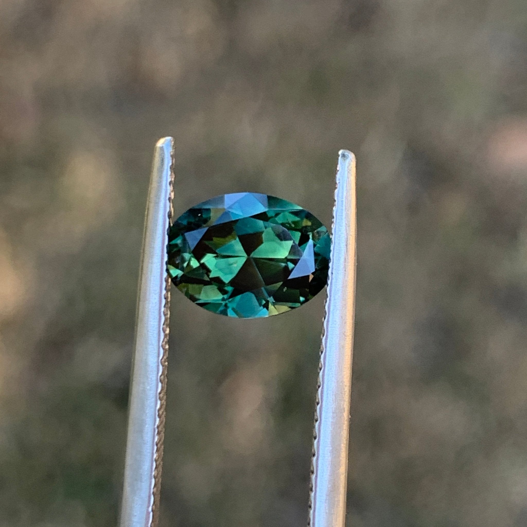 1.92ct Parti Sapphire, Oval