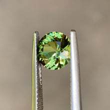 1.93ct Green Sappphire, Round
