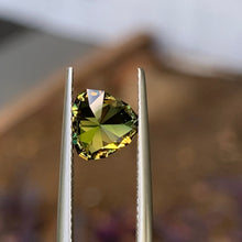 1.95ct Green Australian Sapphire, Trillion