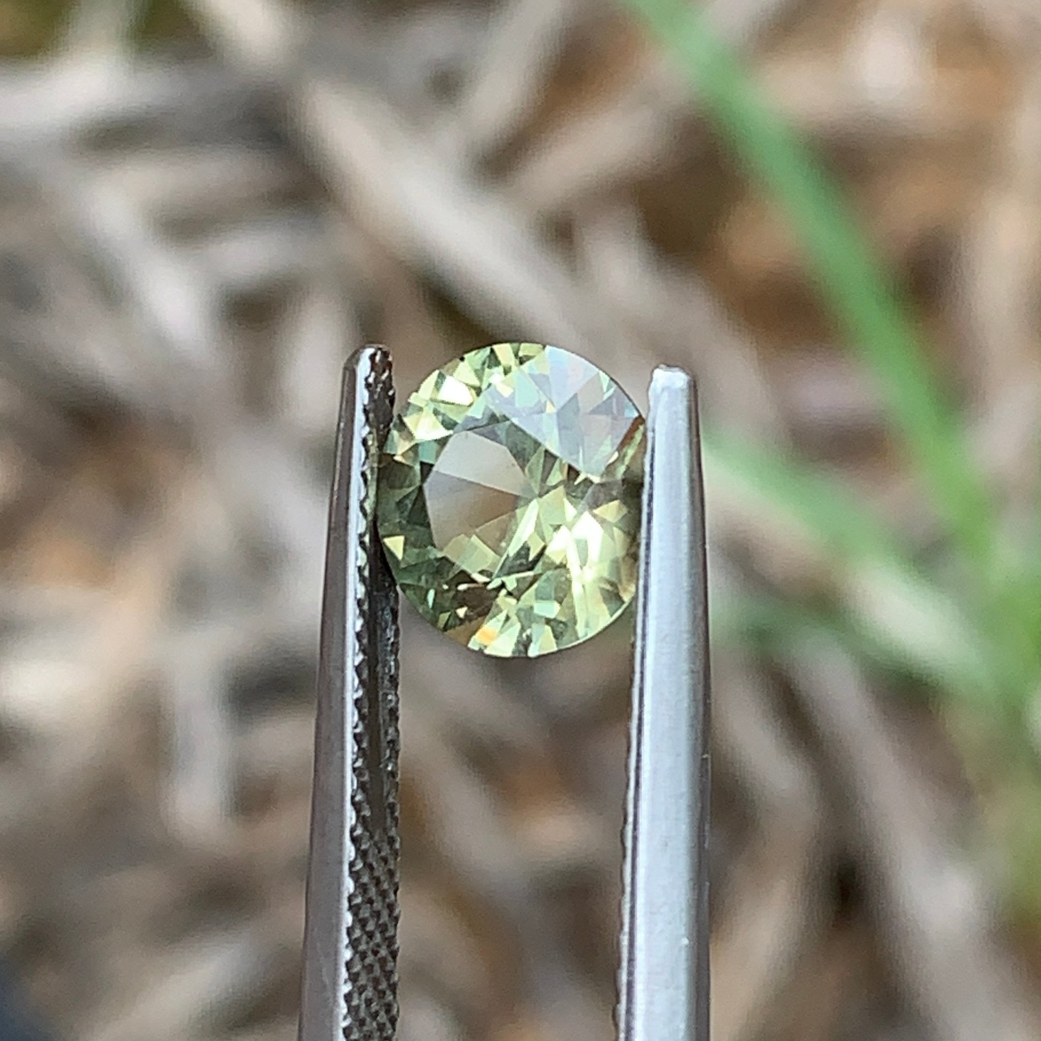 1.96ct Light Green Sapphire Round