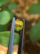 1.98ct Yellow Parti Sapphire Round