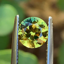 1.98ct Yellow Parti Sapphire Round