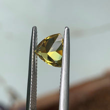 1.9ct Yellow Sapphire, Trillion
