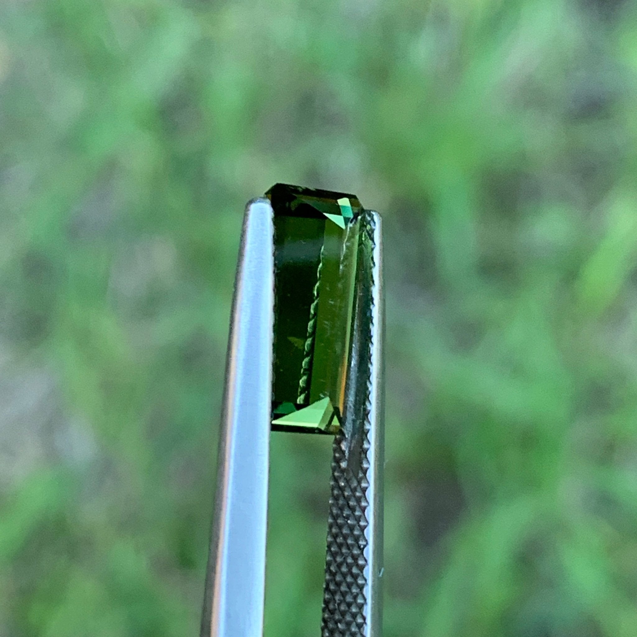 2.09ct Green Sapphire, Rectangular