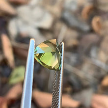 2.0ct Green Sapphire, Trillion