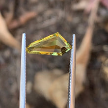 2.22ct Yellow Sapphire, Freeform