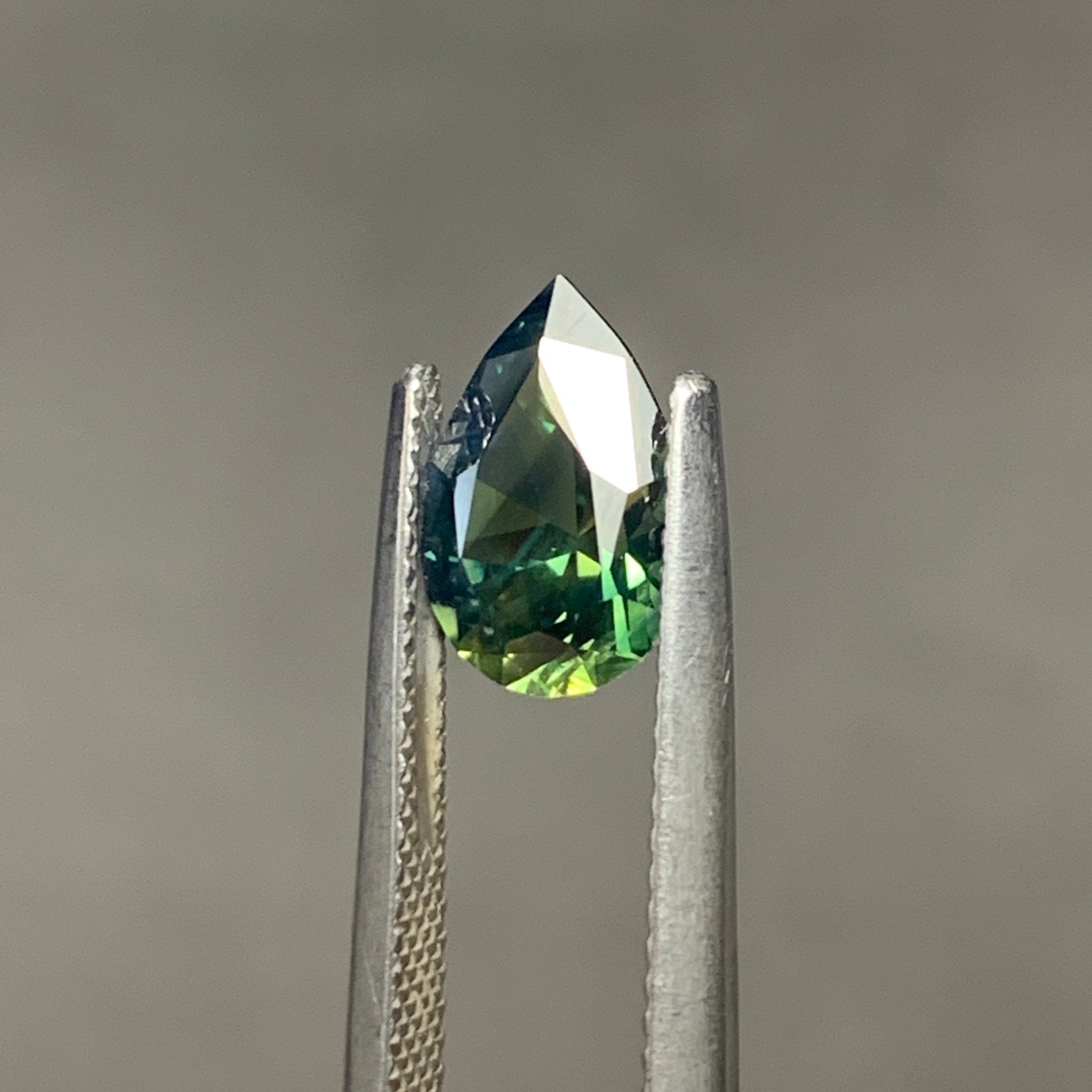 2.33ct Teal Parti Sapphire Pear