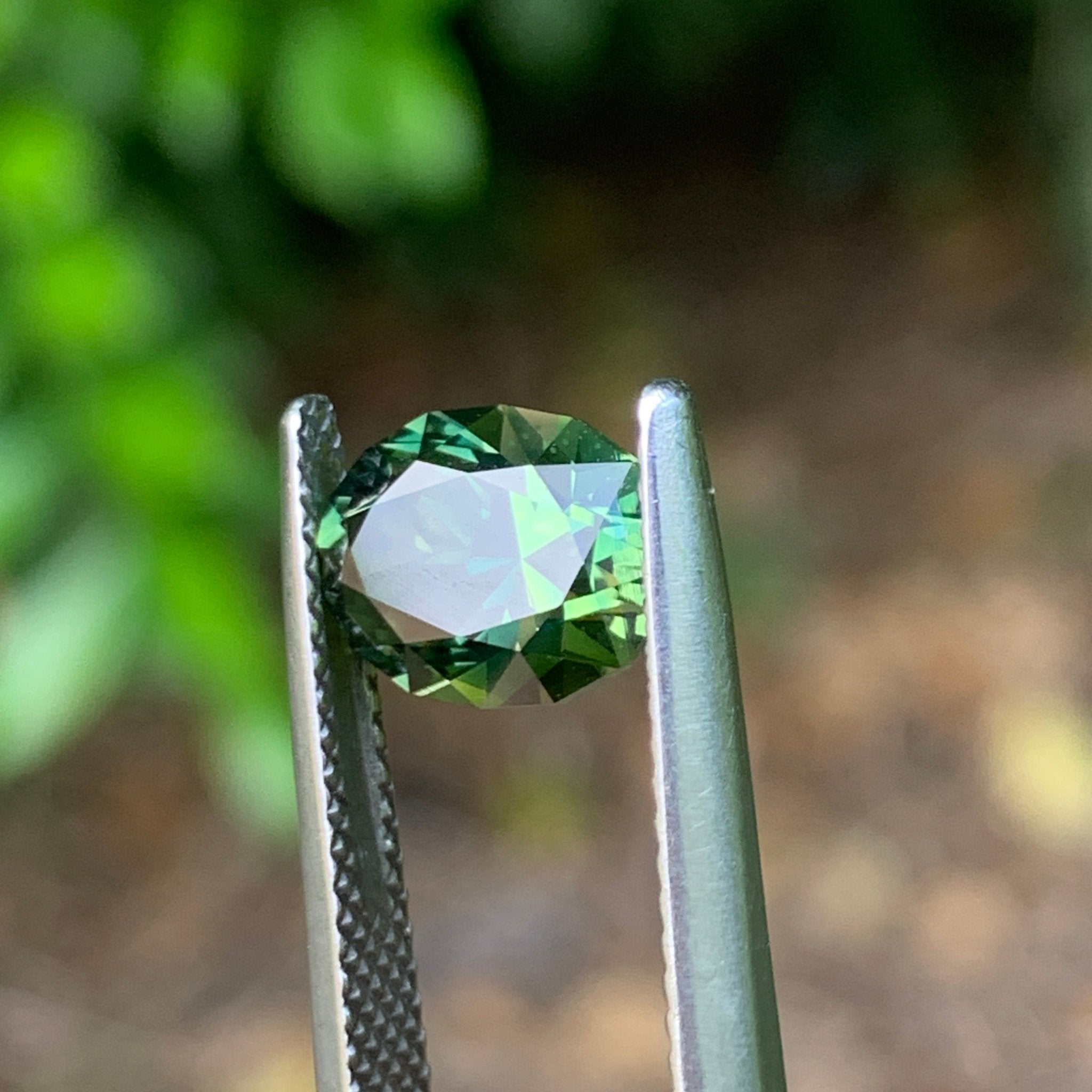 2.43ct Green Parti Sapphire Oval