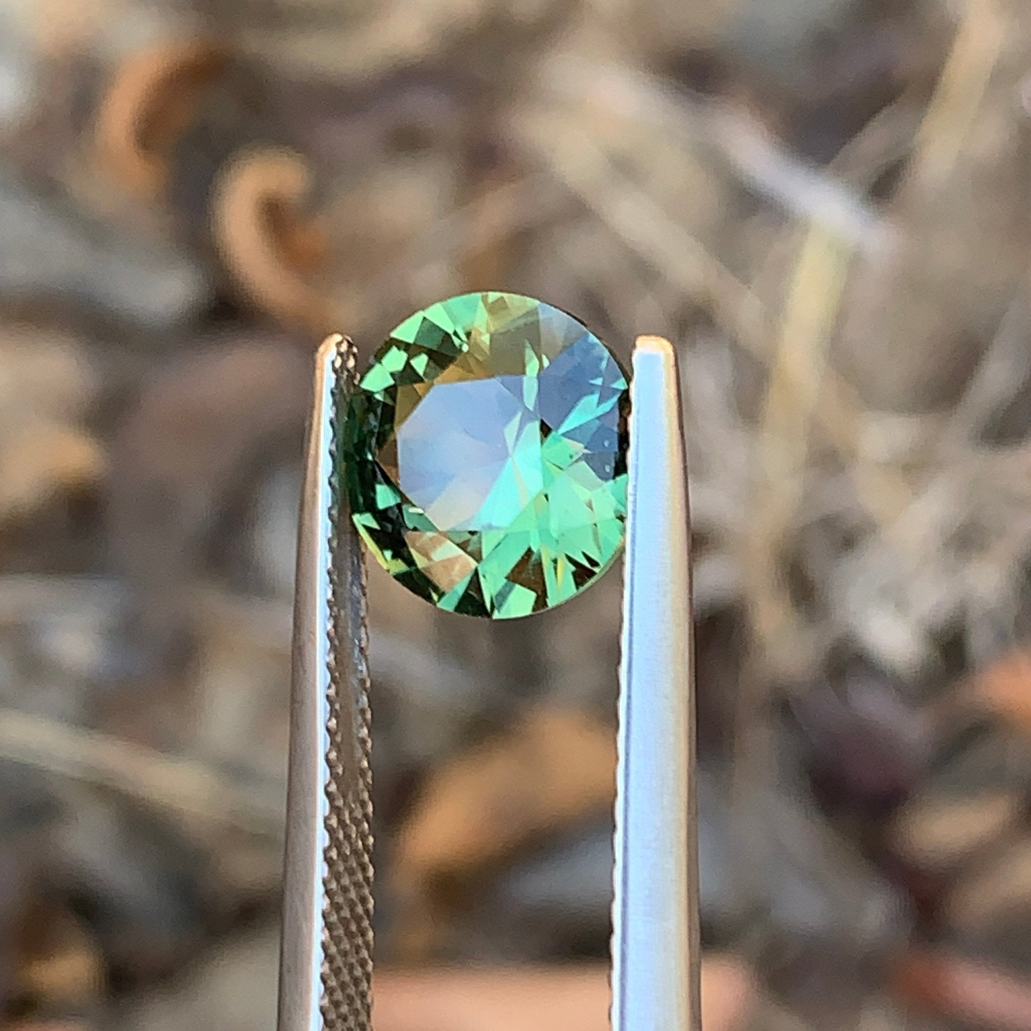 2.44ct Green Sapphire Round