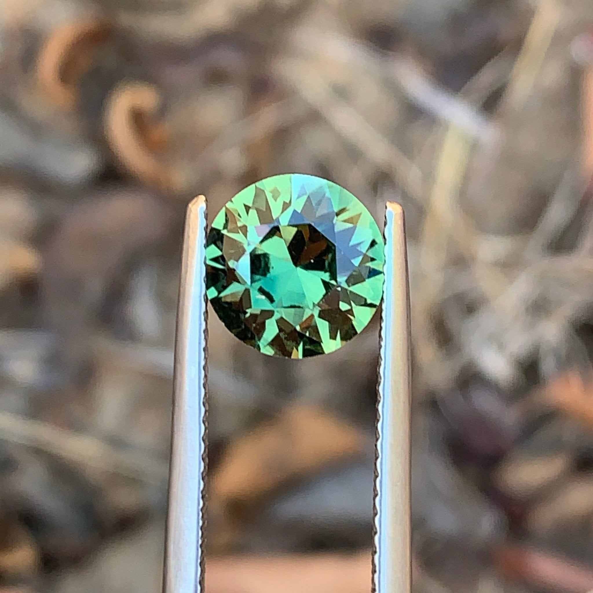 2.44ct Green Sapphire Round