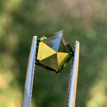 2.54ct Green Sapphire, Pentagon
