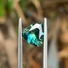 2.5ct Parti Sapphire, Trillion