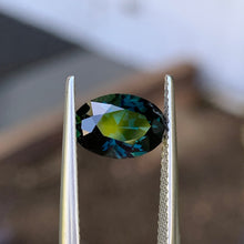 2.5ct Teal Australian Sapphire, Oval