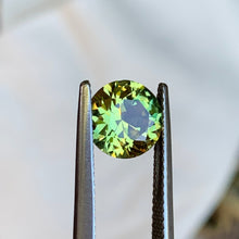 2.65ct Parti Sapphire, Round