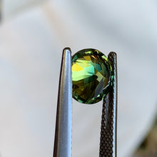 2.65ct Parti Sapphire, Round