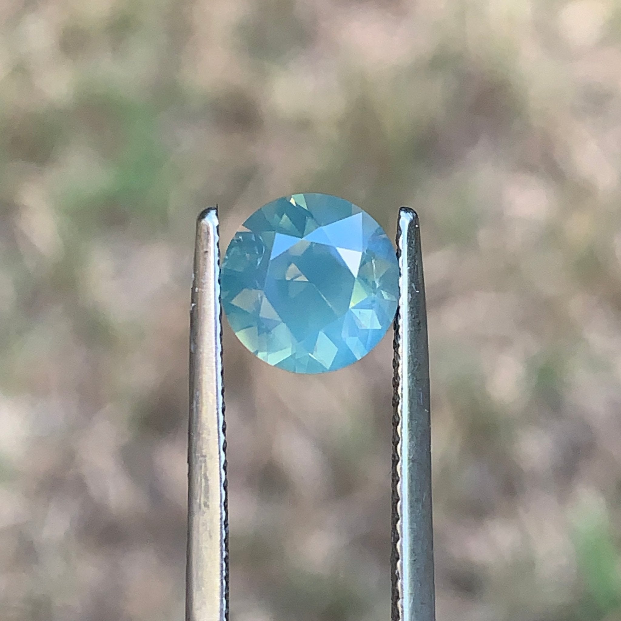 2.6ct Opalescent Sapphire Round