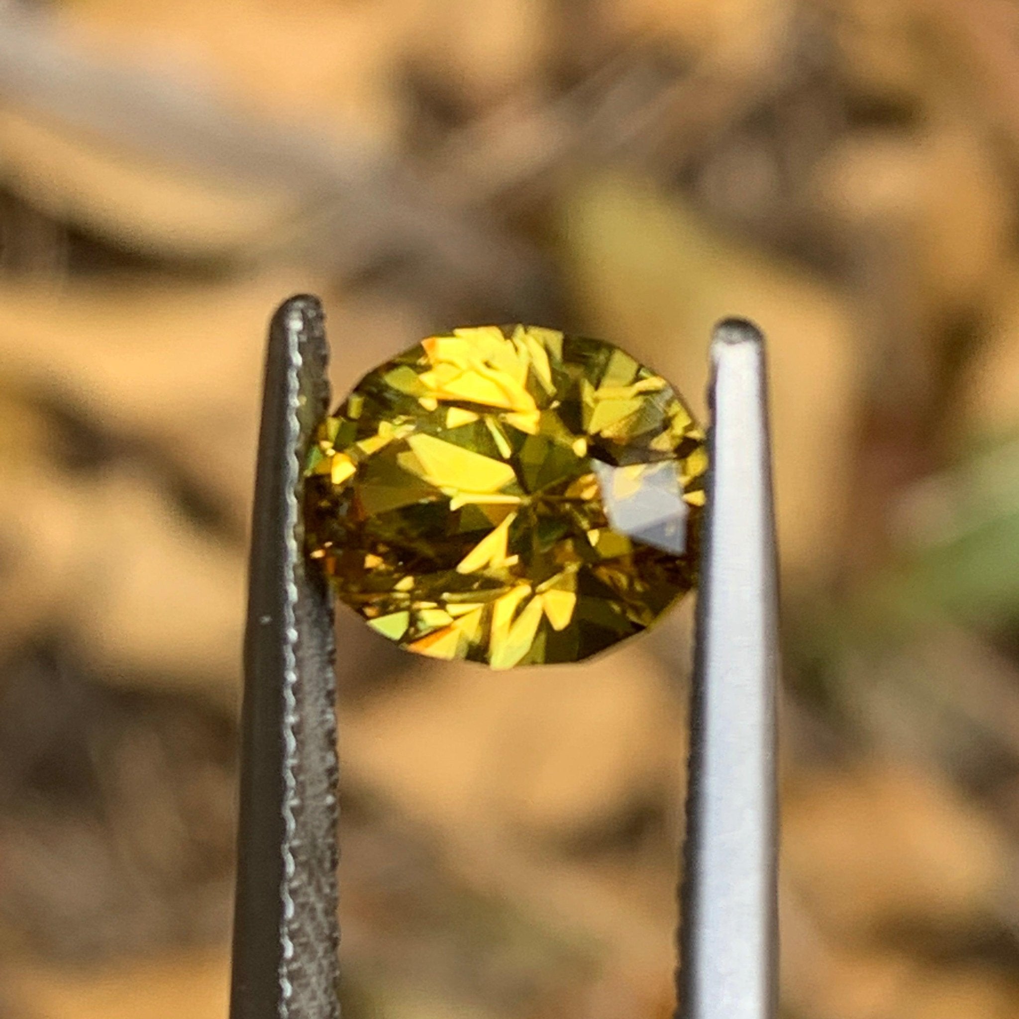 2.6ct Yellow Sapphire Oval