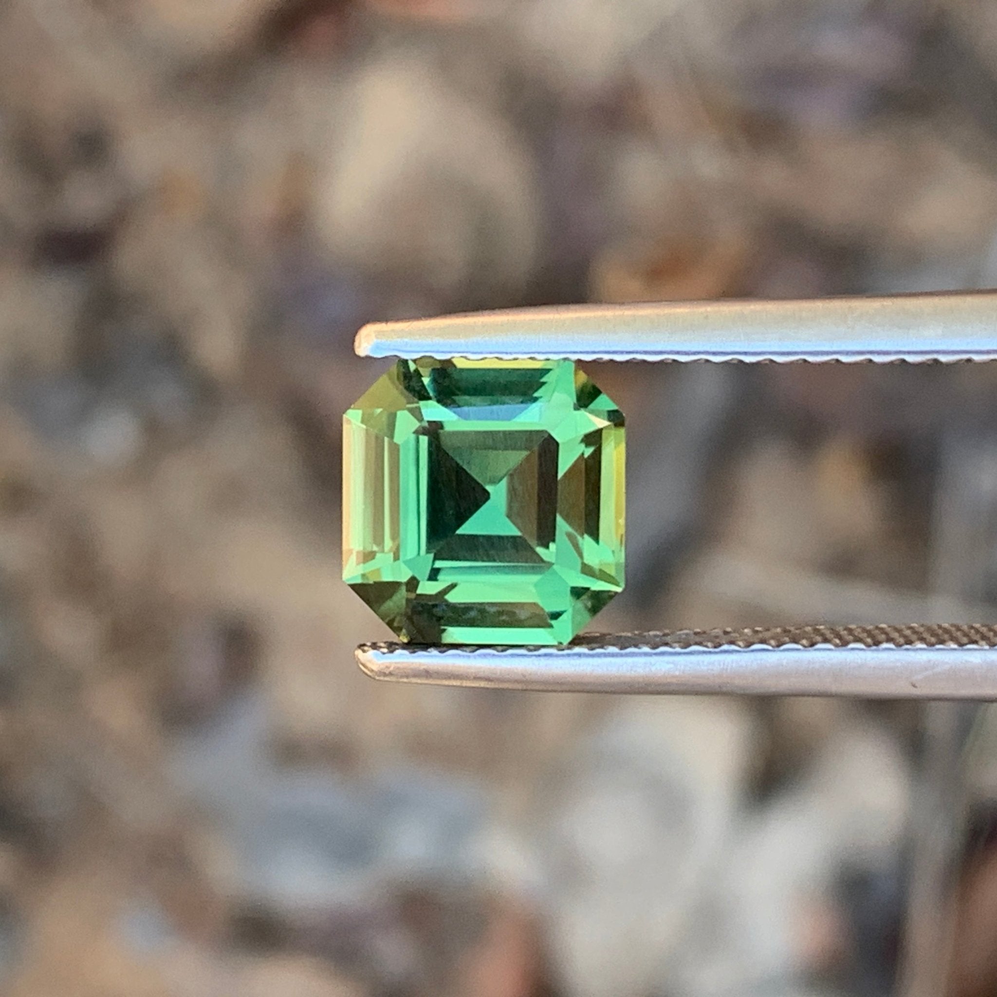 2.75ct Green Sapphire Octagon