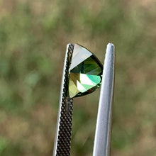 2.82 Green Sapphire, Trillion
