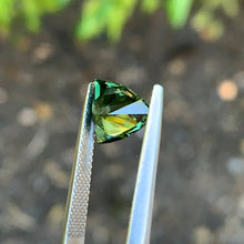 2.83ct Green Sapphire Shield