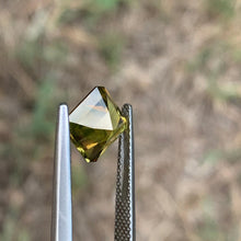 2.87ct Yellow Green Sapphire Octagon
