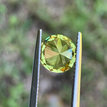 2.94ct Yellow Sapphire, Round