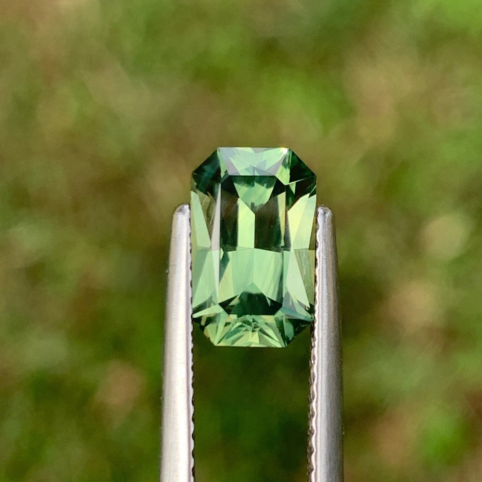 2.97ct Green Sapphire, Emerald