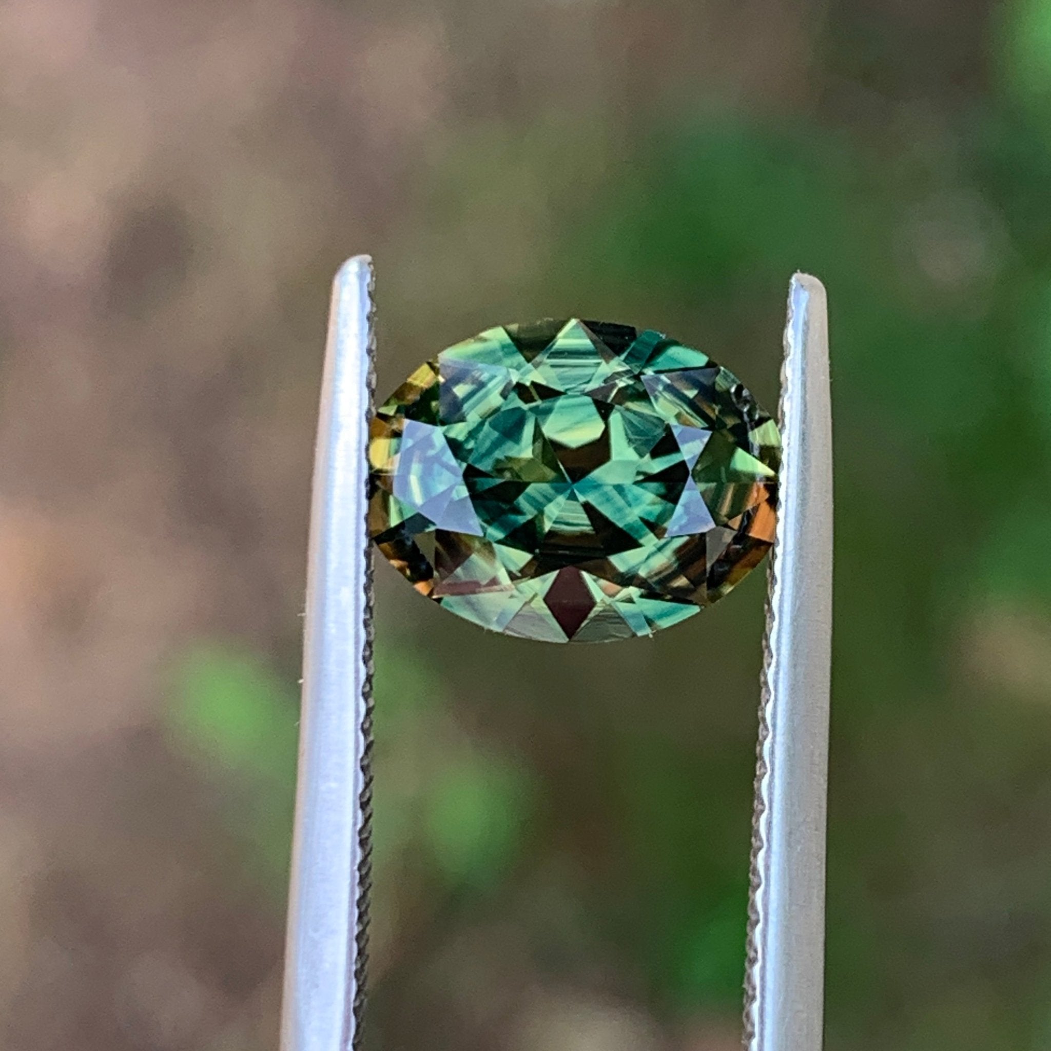 2.98ct Parti Sapphire, Oval