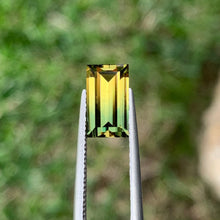 2.98ct Wattle Parti Australian Sapphire, Baguette