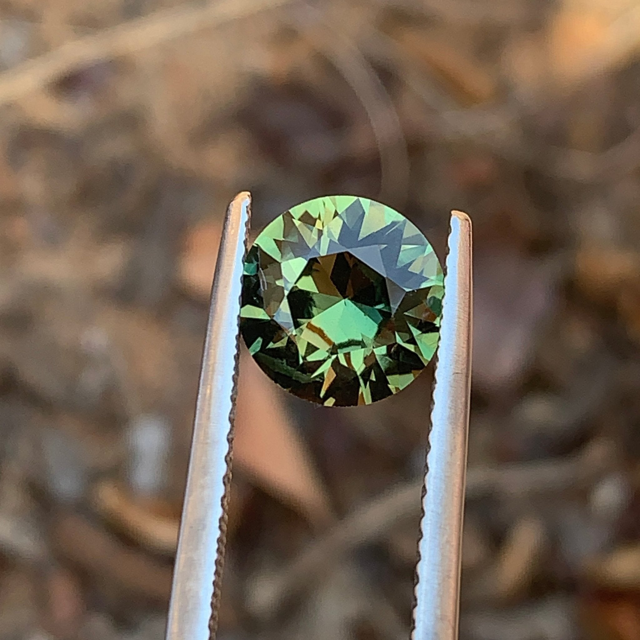 2.9ct Green Sapphire Round