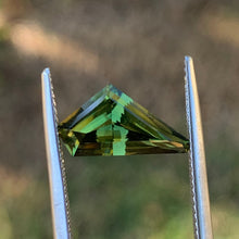 3.05ct Green Sapphire, Freeform