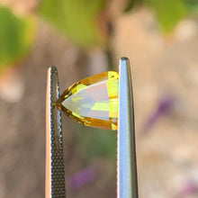 3.08ct Yellow Parti Sapphire, Shield