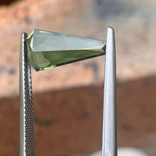 3.12ct Green Sapphire, Long Coffin