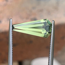 3.12ct Green Sapphire, Long Coffin