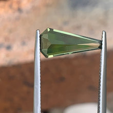 3.12ct Green Sapphire, Long Coffin