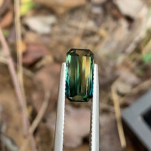 3.17ct Parti Sapphire Rectangular