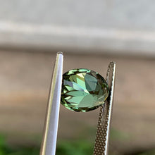 3.34ct Green Sapphire, Oval