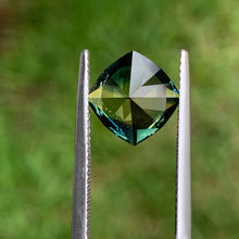 3.42ct Tri Colour Parti Sapphire, Cushion