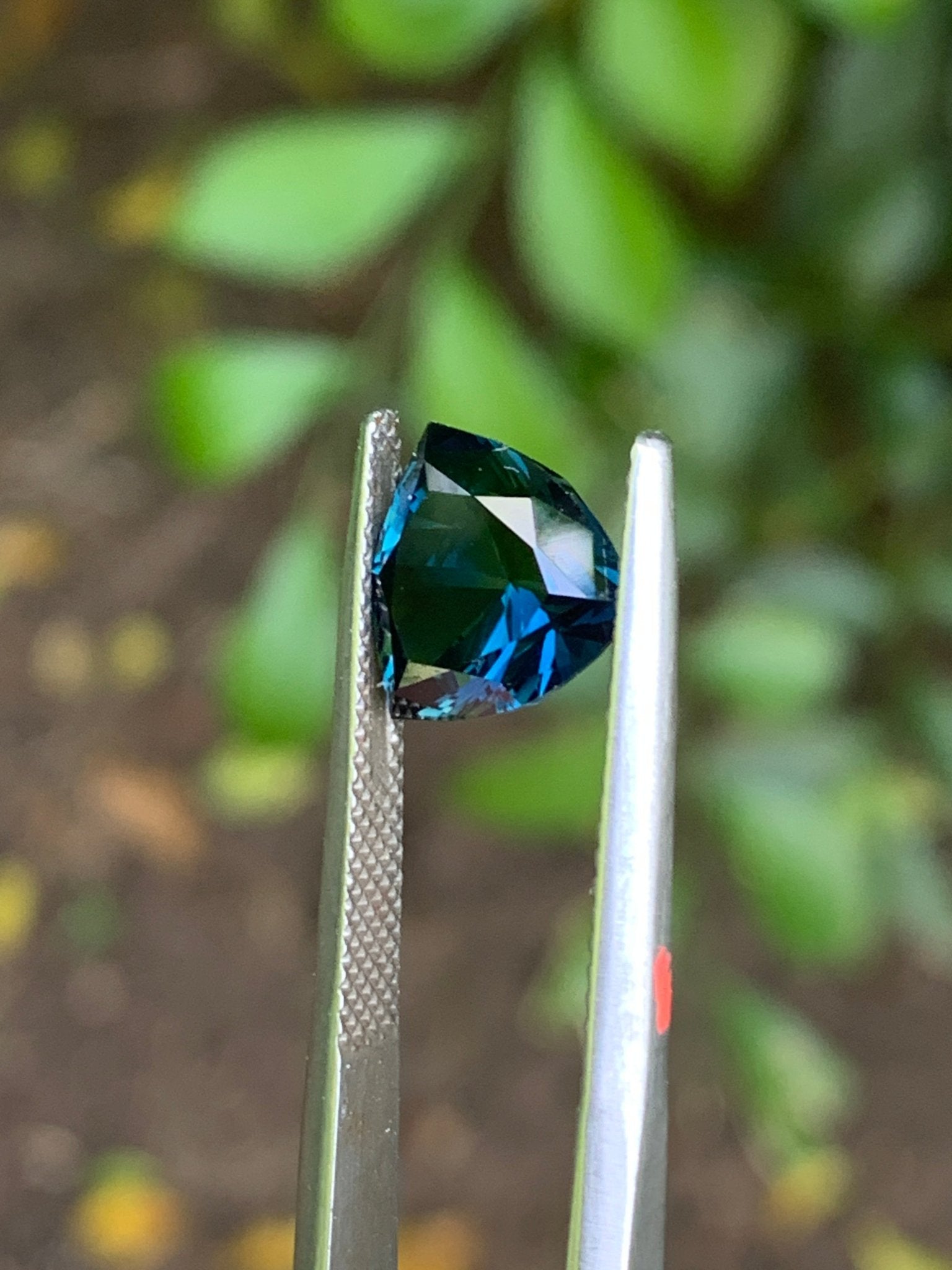 3.53ct Teal Blue Sapphire Trillion