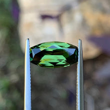 3.99ct Green Sapphire, Baguette Shape