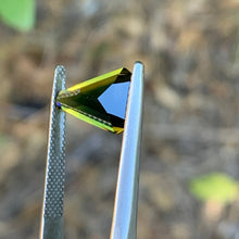 3.9ct Parti Sapphire, Triangle