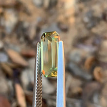 4.0ct Yellowish Green Sapphire Rectangular