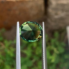 4.14ct Dark Blue Green Sapphire, Oval