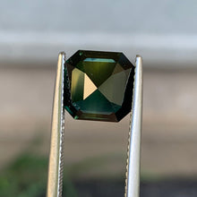 4.25ct Dark Parti Sapphire, Octagon