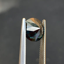 4.27ct Dark Parti Sapphire Round