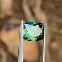 4.2ct Tri Colour Sapphire, Cushion