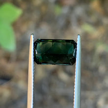 4.39ct Deep Sea Green Sapphire Emerald