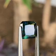 4.43ct Dark Parti Sapphire, Octagon